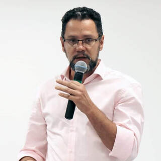 fake news  - Bastos